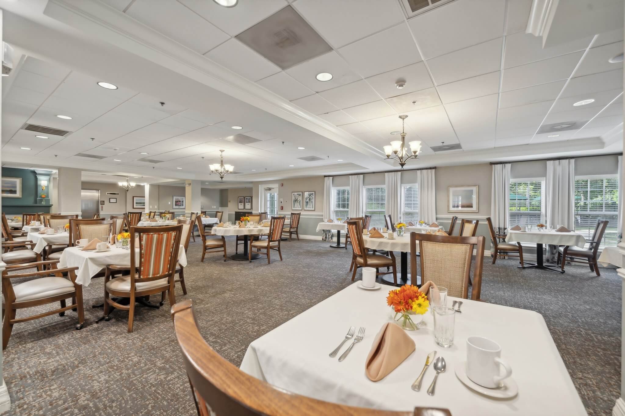 Brighton Gardens of Charlotte | Dining Room