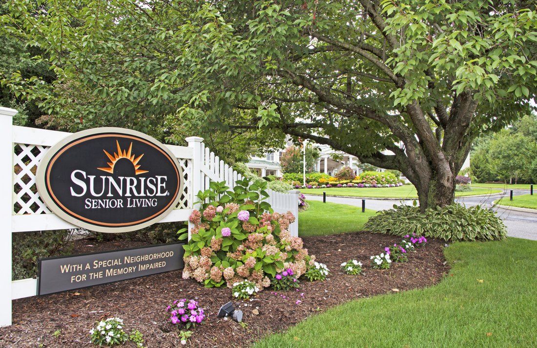 Welcome to Sunrise of Dix Hills