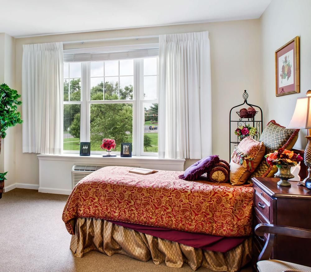 Rooms & Amenities Sunrise of Lower Makefield, PA