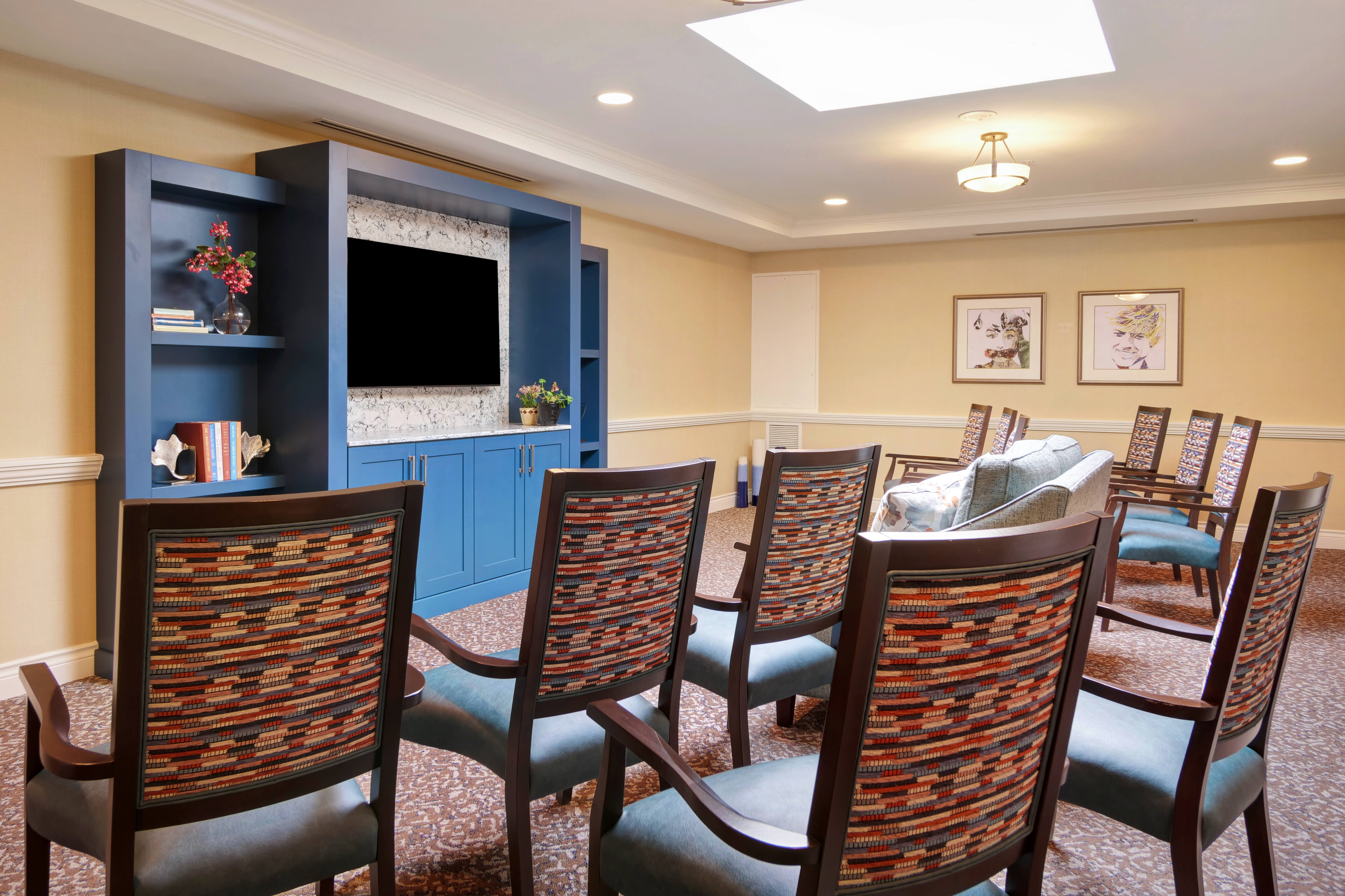 Sunrise of Vancouver | Theatre