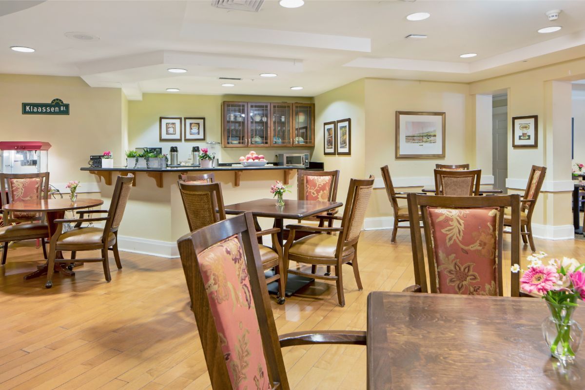 Bistro, Sunrise of Oakland Hills