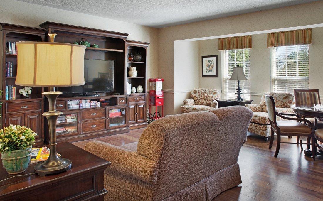Brighton Gardens of Winston Salem | TV Room