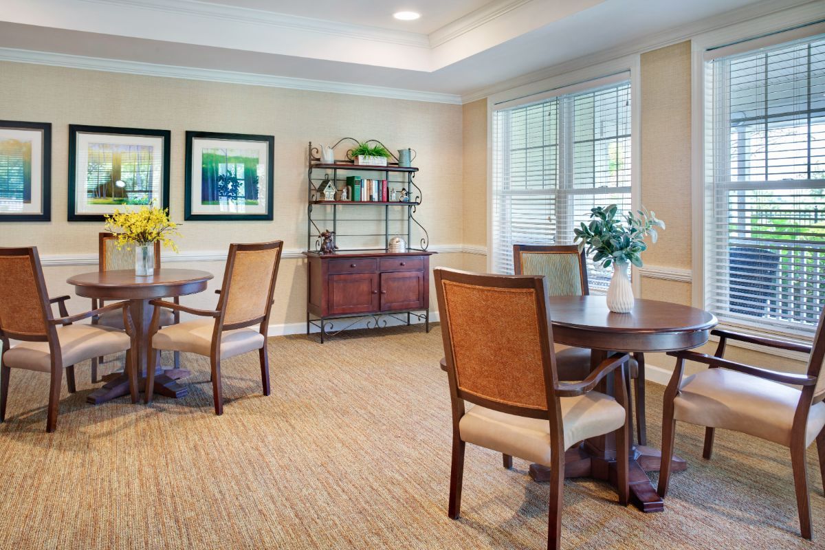 Sunrise of Burlington Living Room