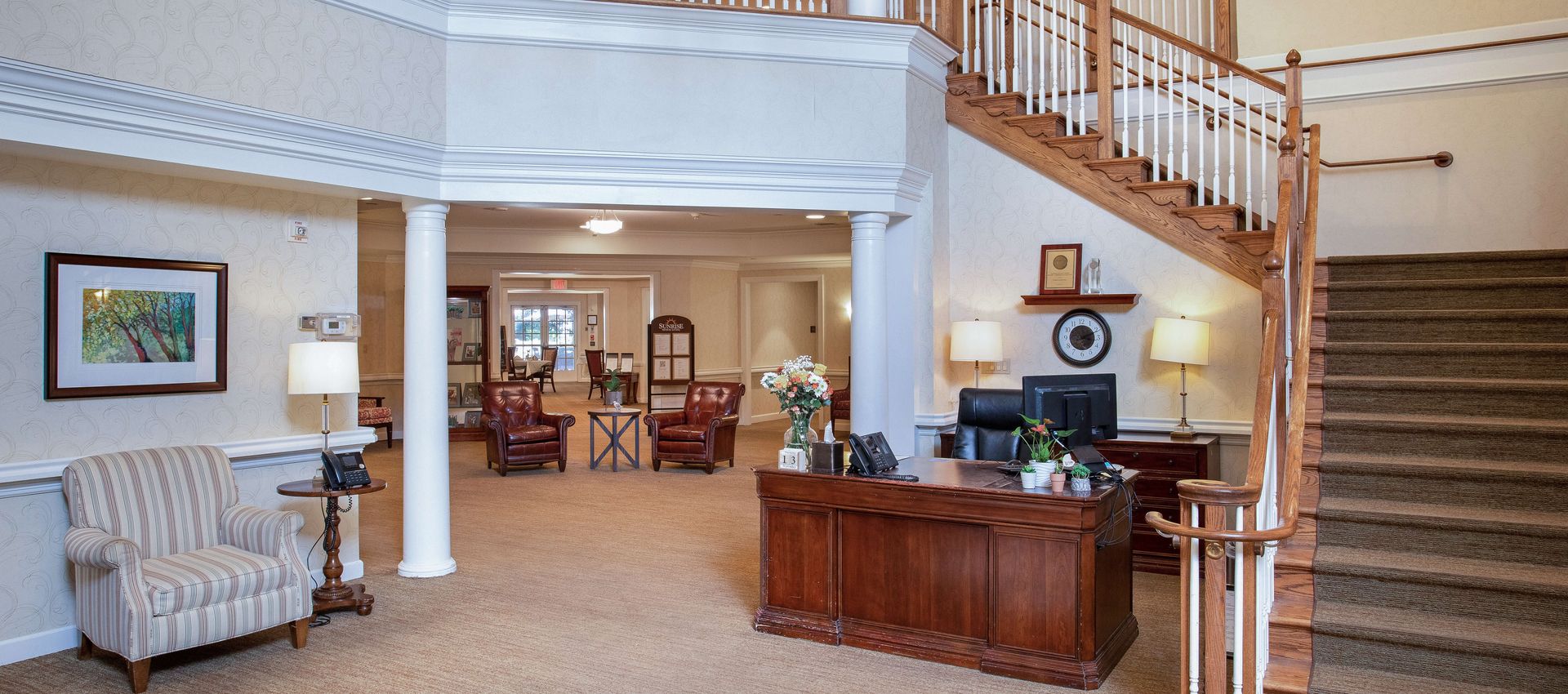 Sunrise of Crestwood I lobby