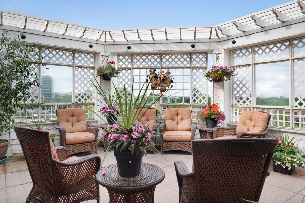 Patio, Sunrise of Richmond Hill