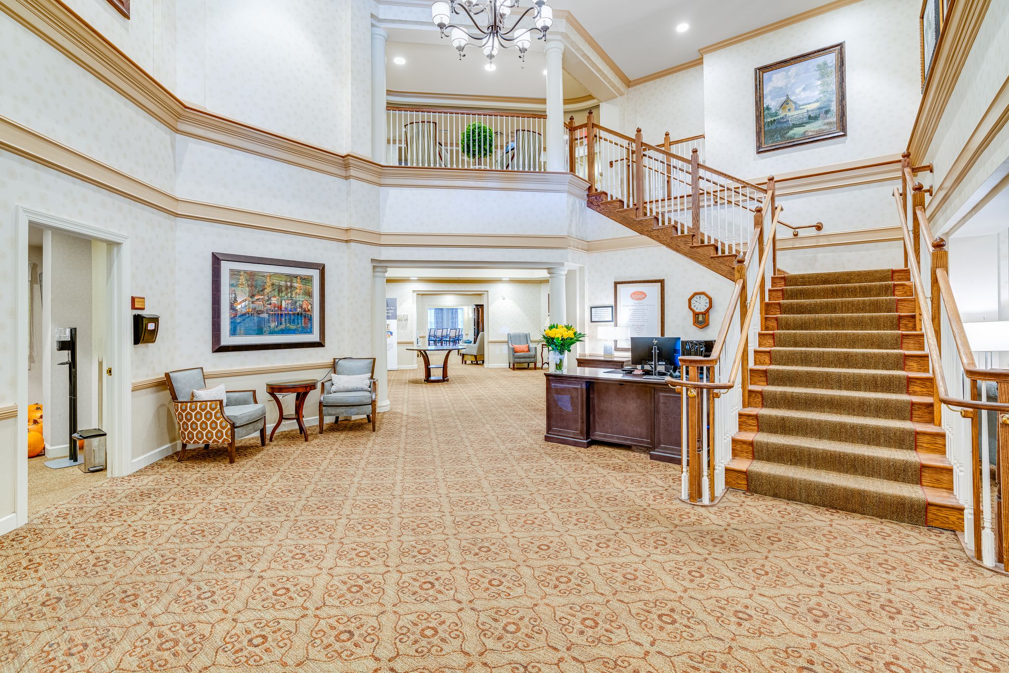 Sunrise of Louisville | Lobby