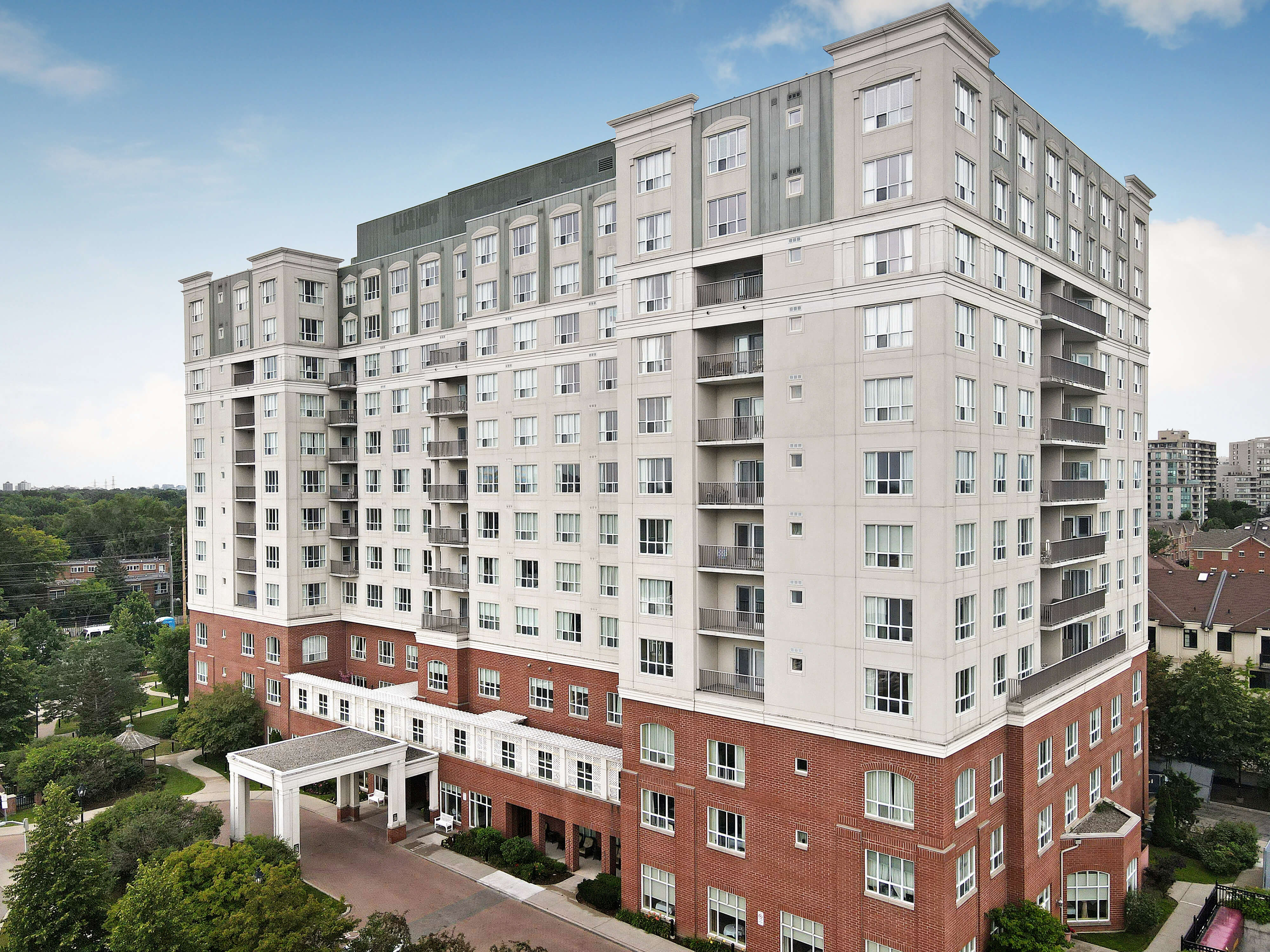 Sunrise of Thornhill | Exterior