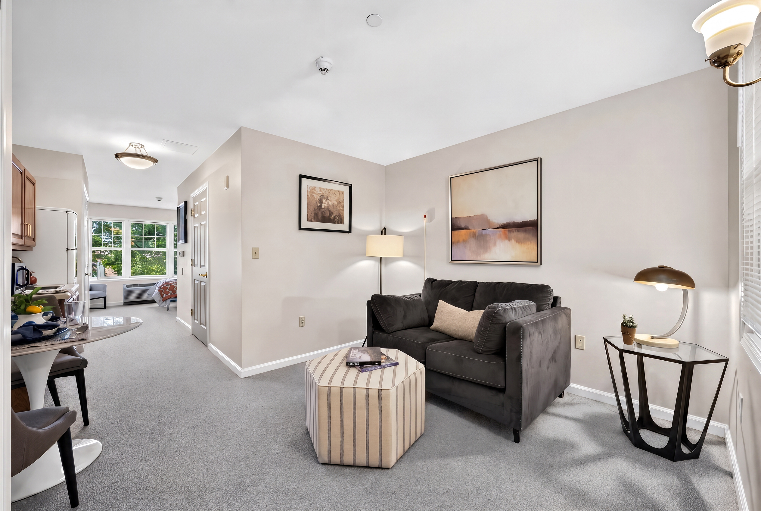 Model Suite Living Room | Sunrise of West Babylon