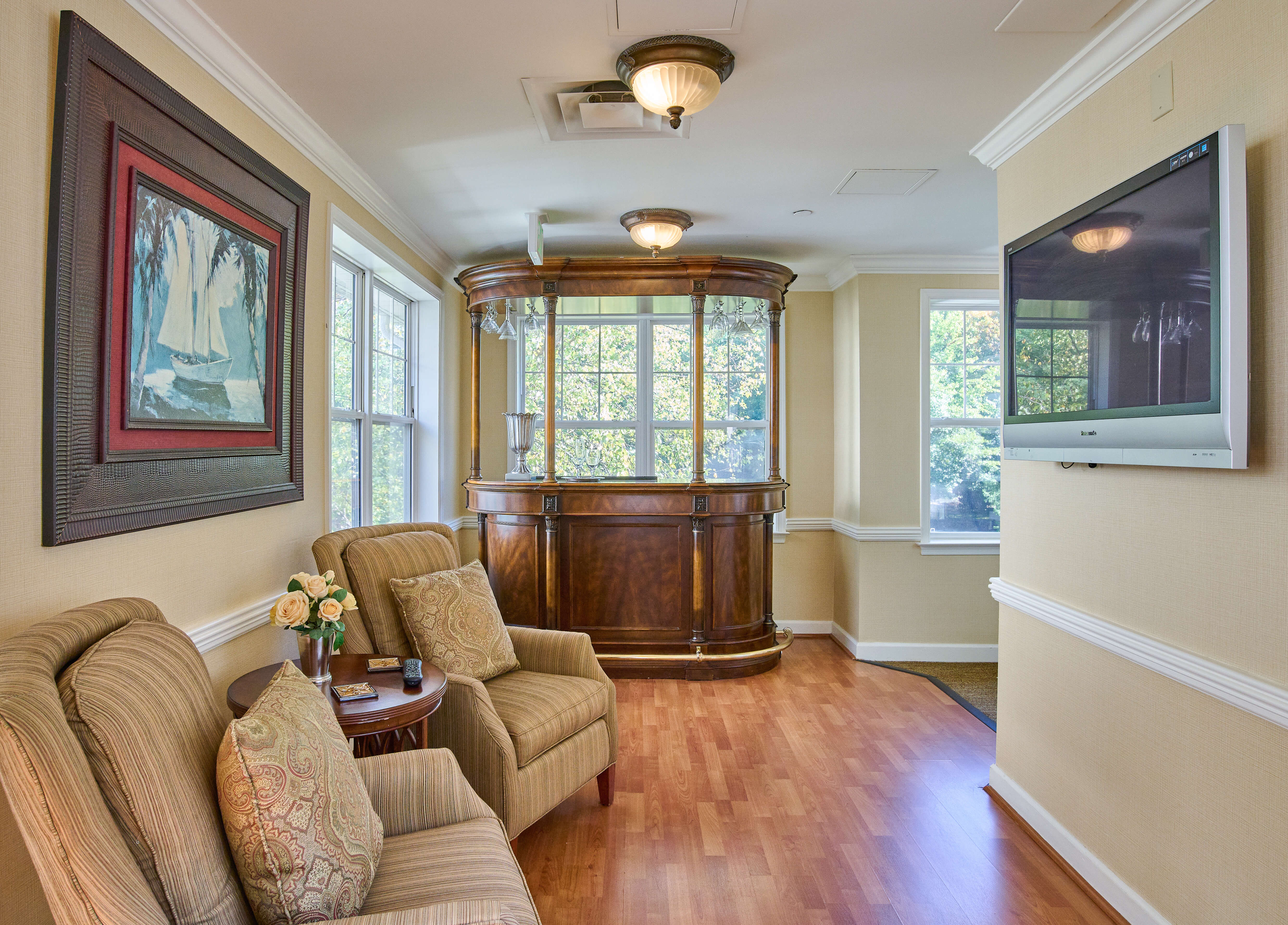  Sunrise of Severna Park | Sitting Area