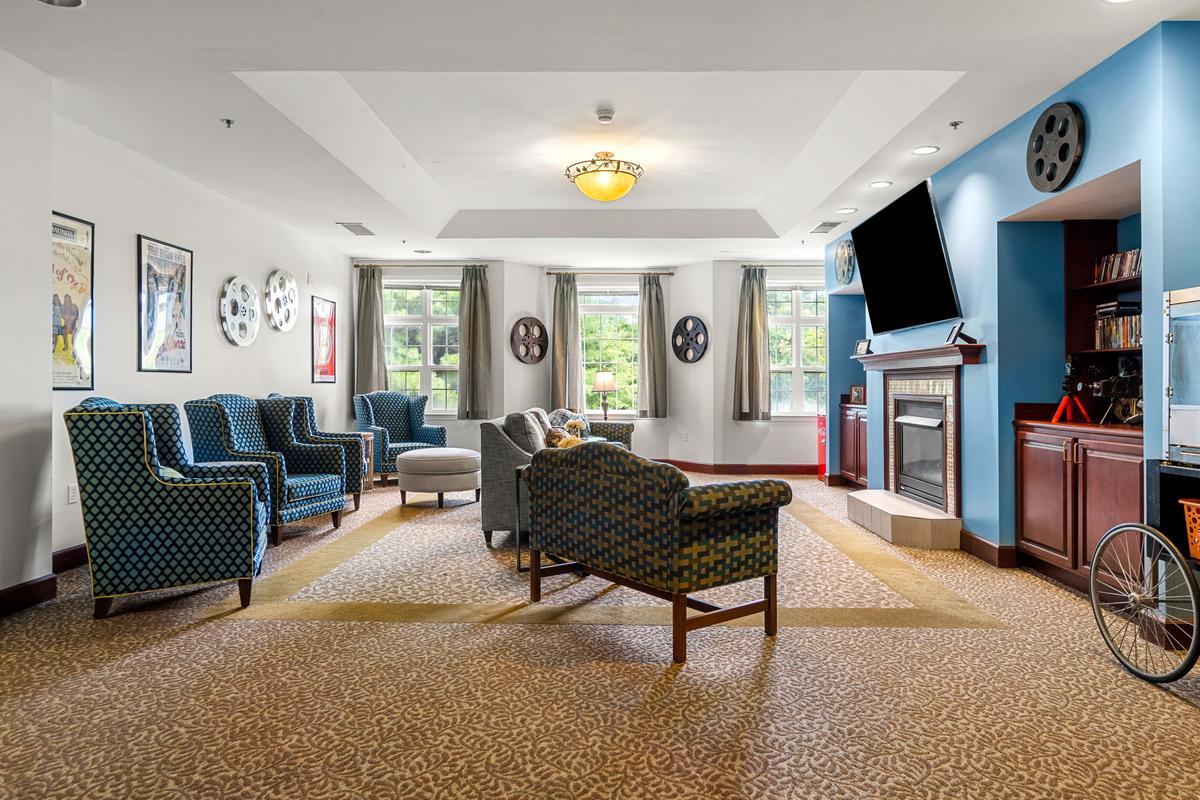 Sunrise of Plymouth Beach | Living Room