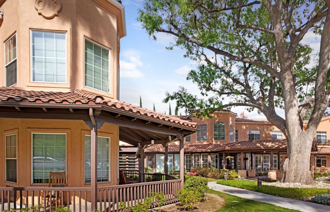 Sunrise of West Hills I exterior