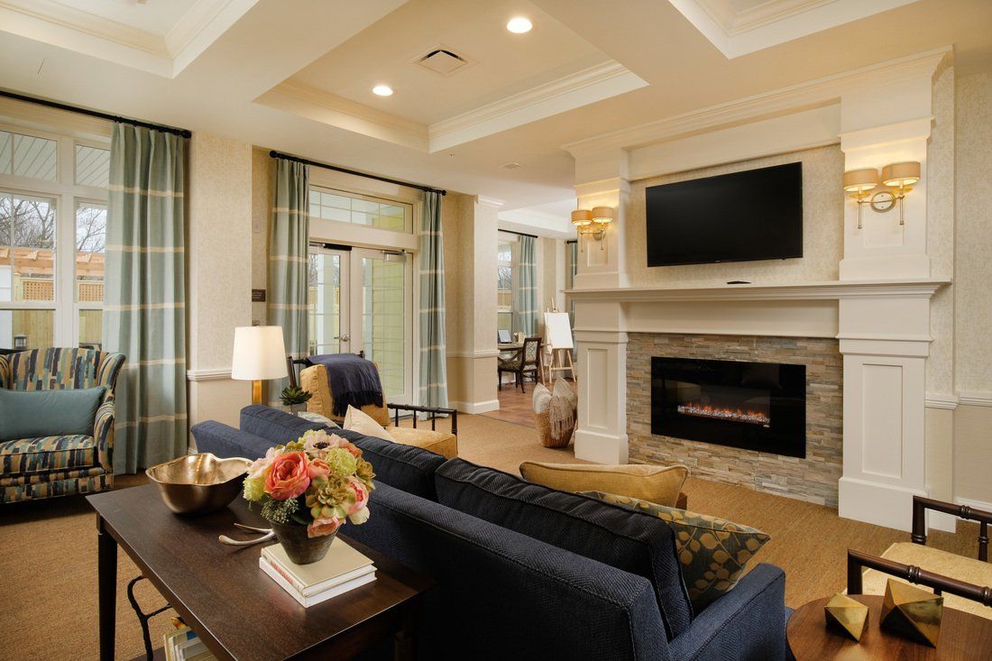 Virtual Tour & Photo Gallery Sunrise at Silas Burke House, VA