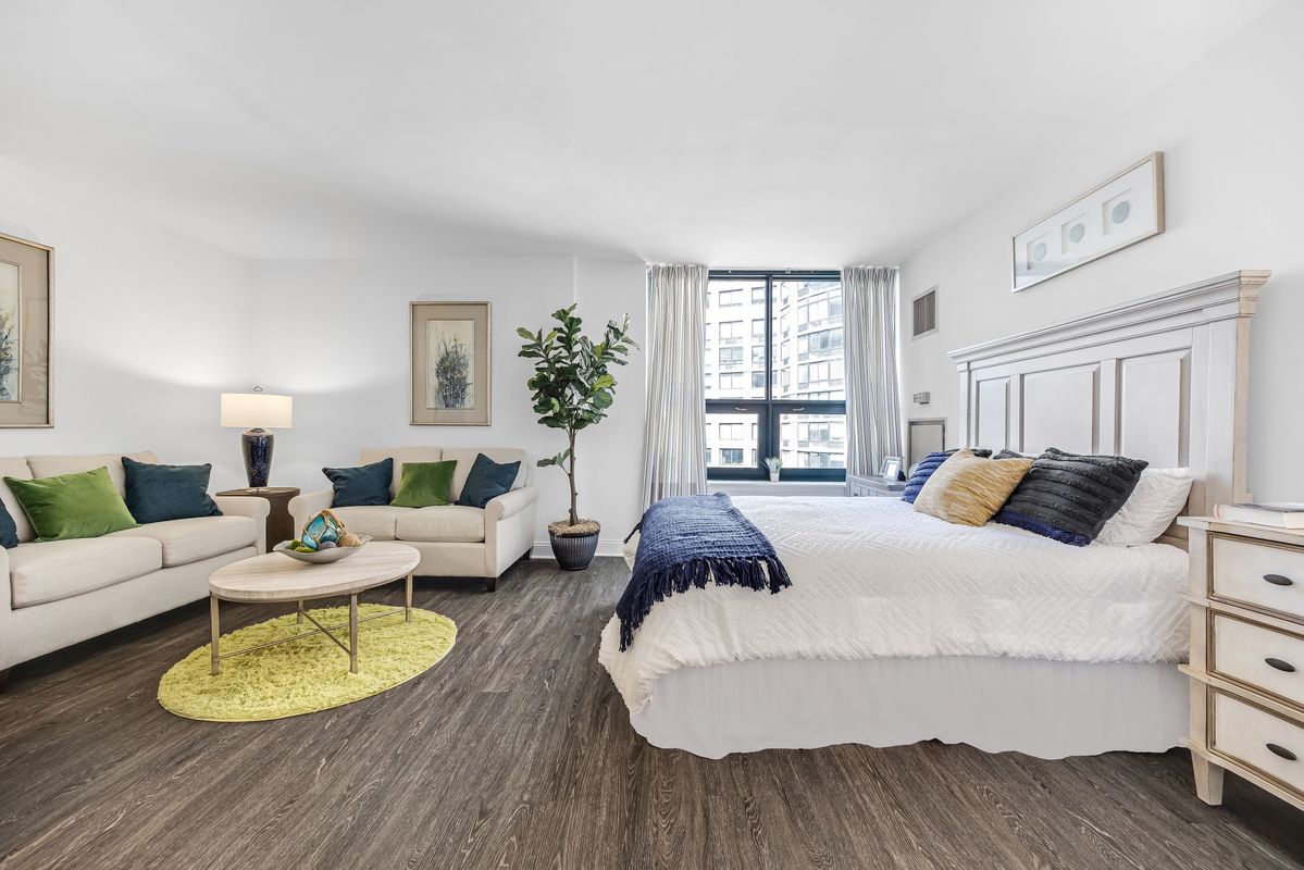 Model Bedroom