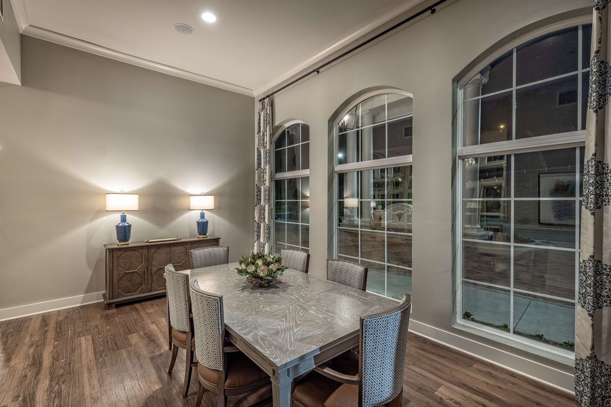 Varenita of West Cobb | Private Dining Image