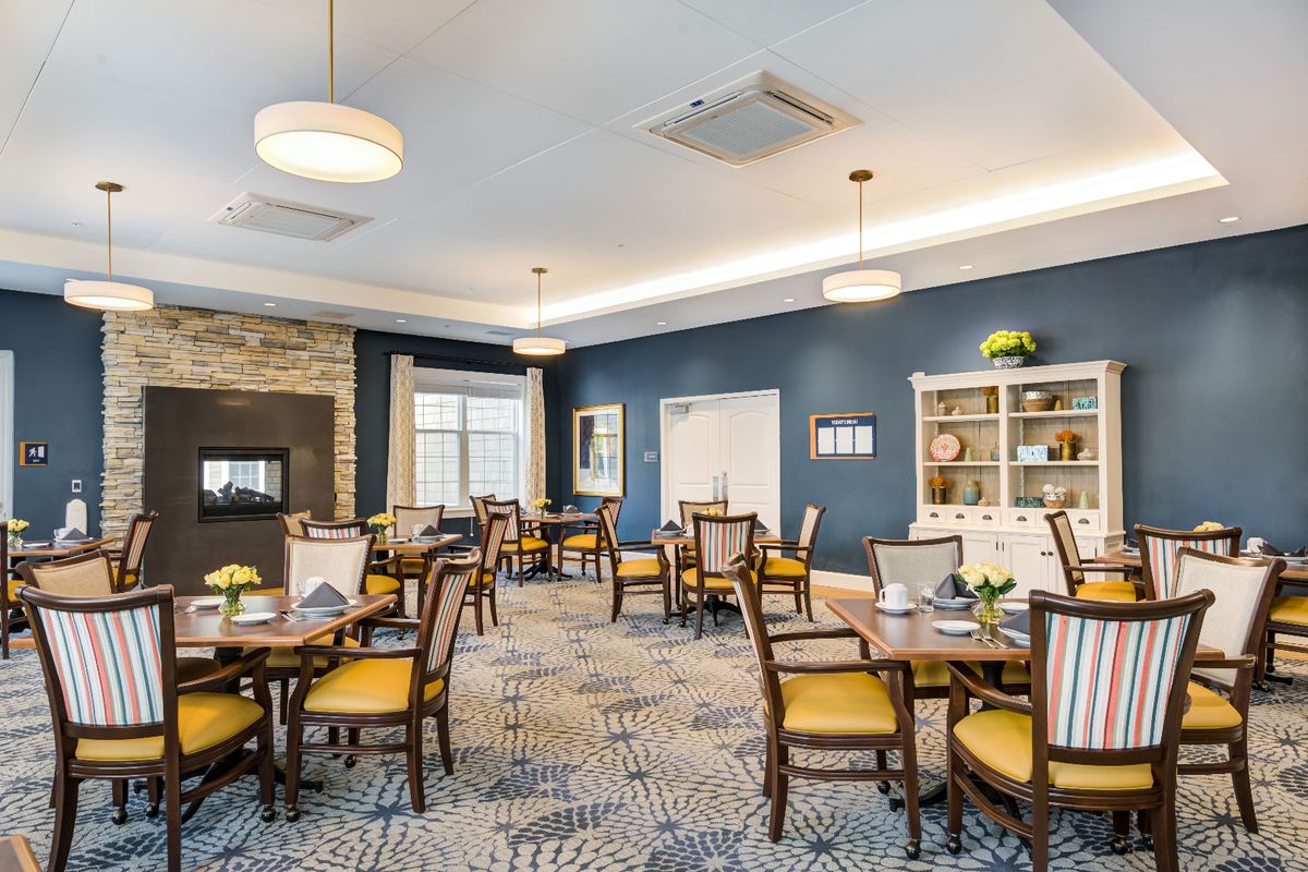 Sunrise at Bay Village | Annapolis, MD | Dining Room