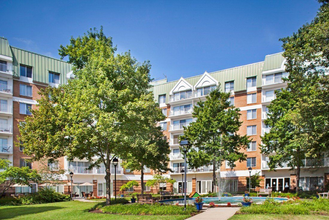 Bedford Court Rear Courtyard