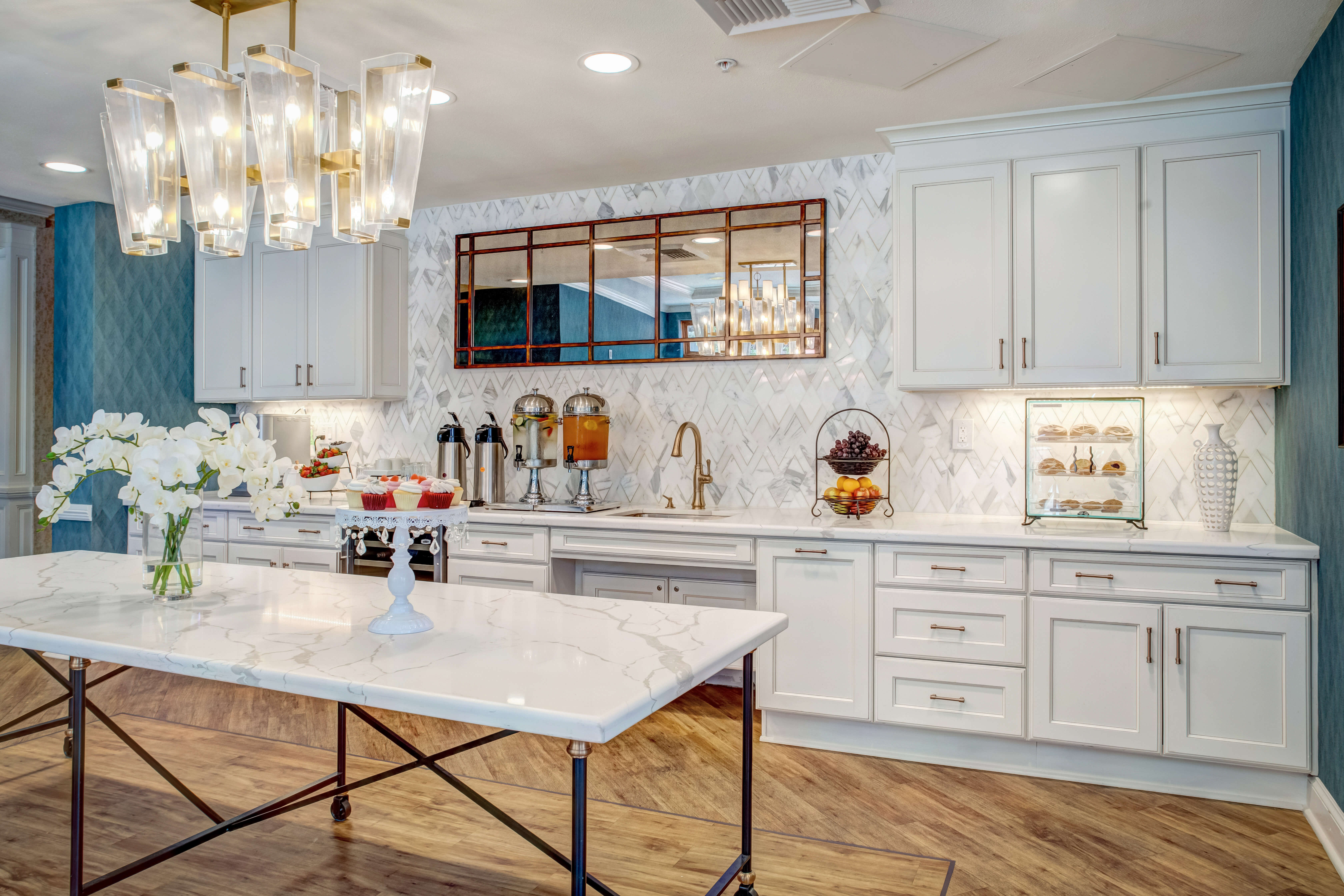 Bistro | Sunrise of Beverly Hills