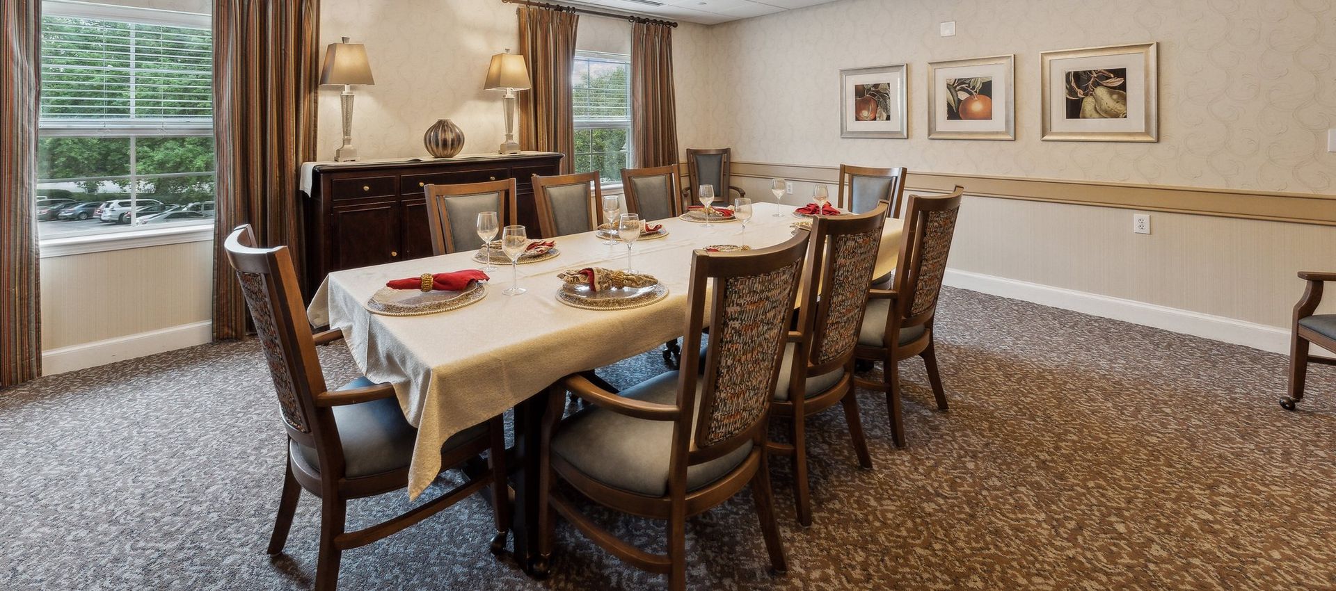 Sunrise at North Hills Private Dining Room