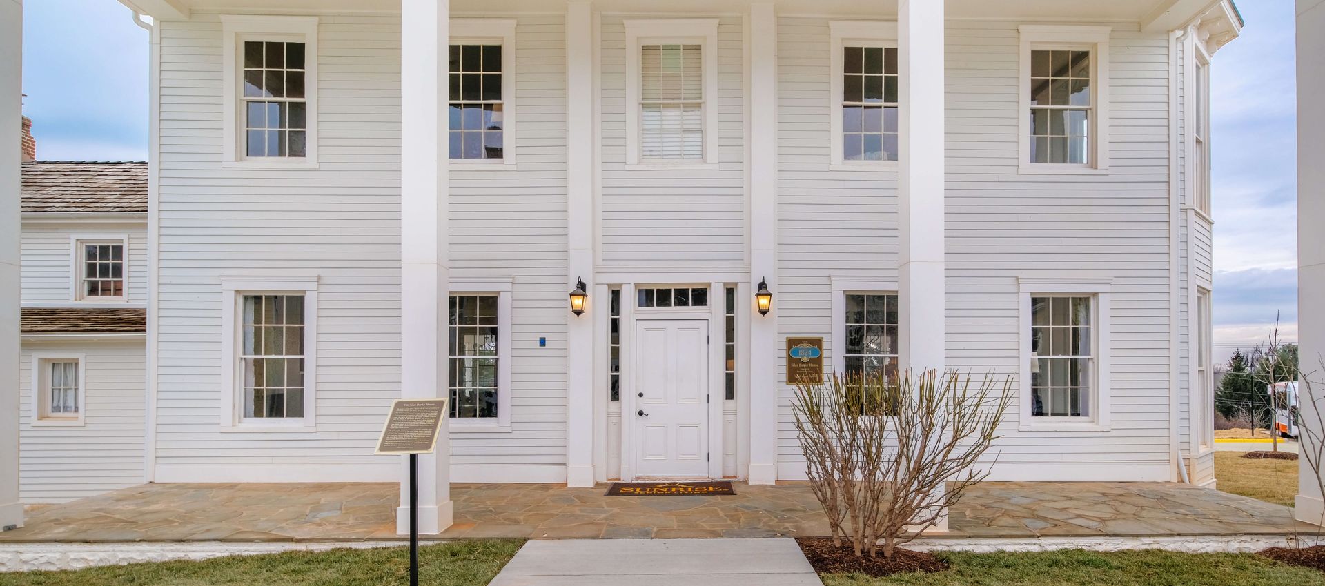 Virtual Tour & Photo Gallery Sunrise at Silas Burke House, VA