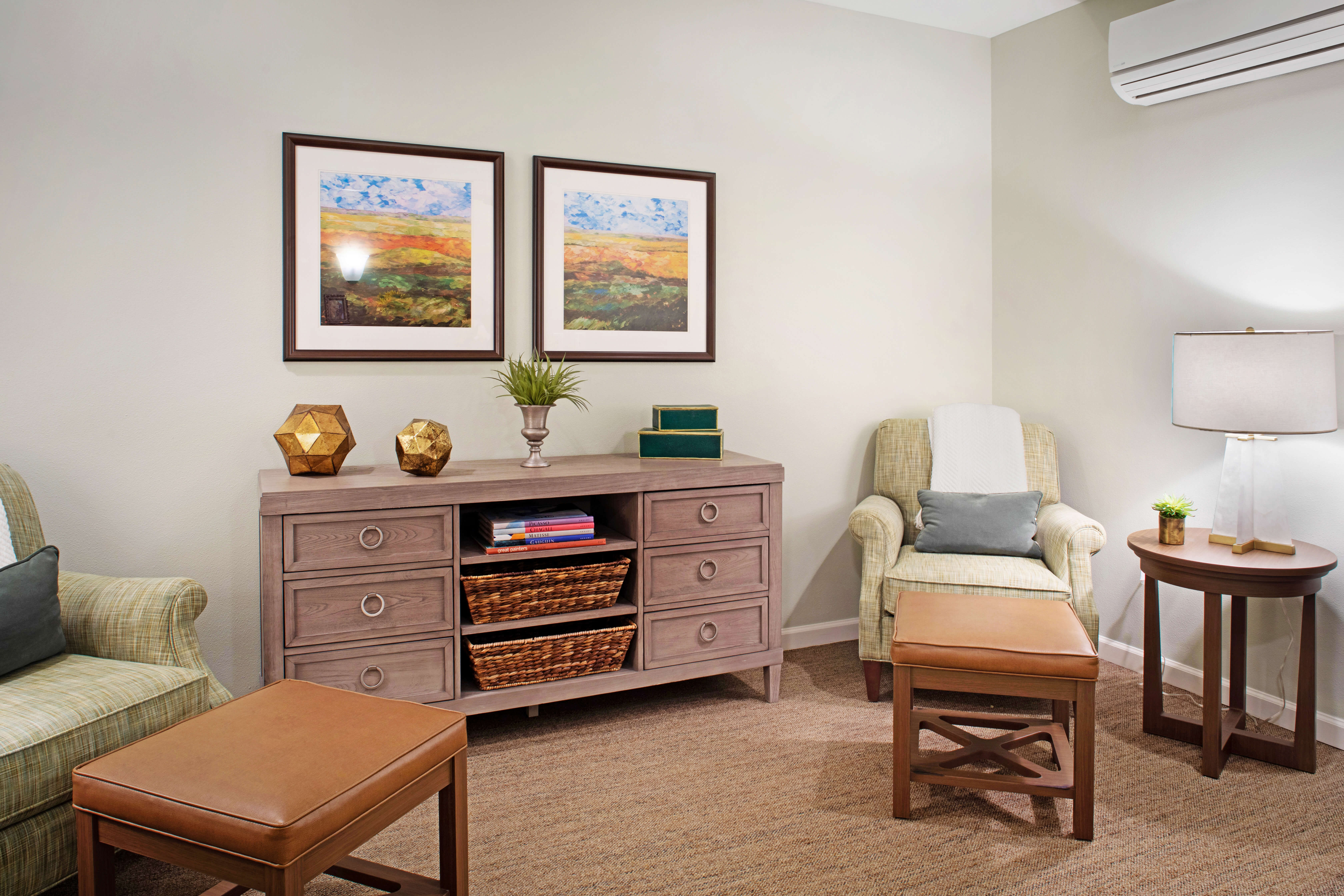 Sunrise of Scottsdale | Sitting Room