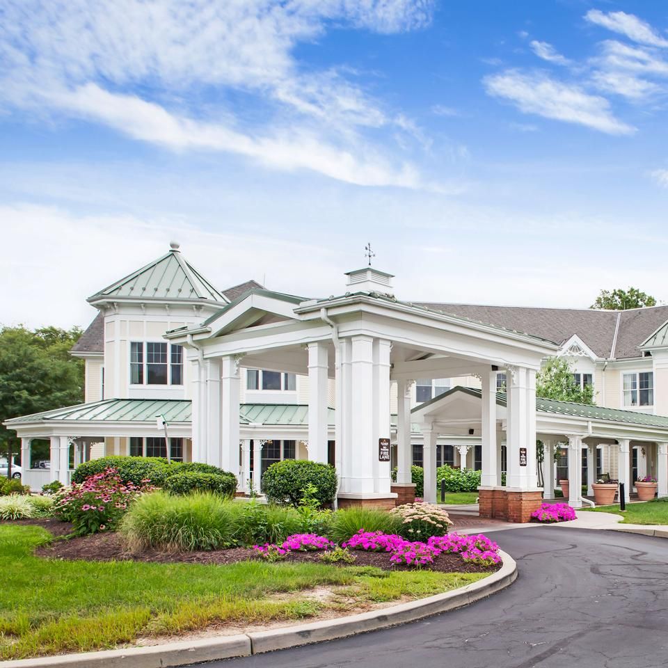 Virtual Tour & Photo Gallery Sunrise of Lower Makefield, PA