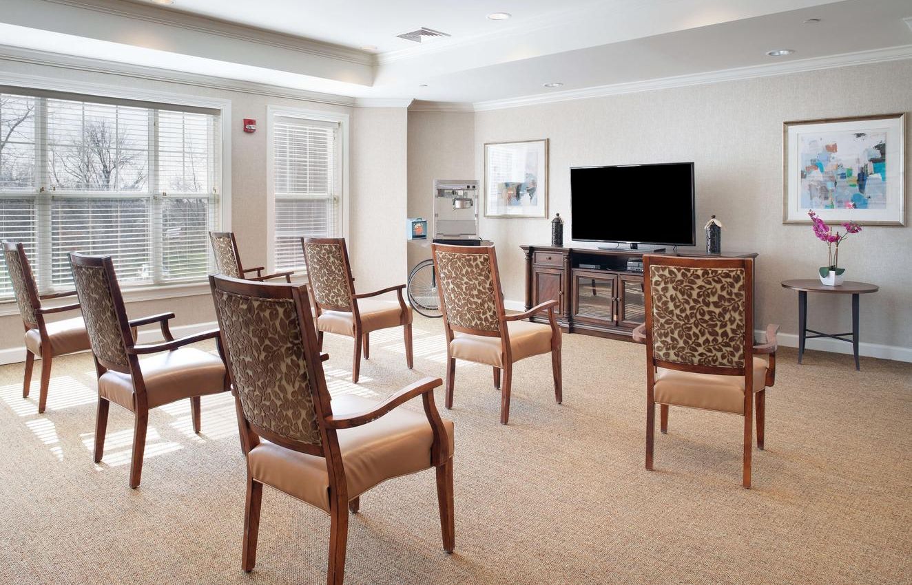 Sunrise of Woodcliff Lake I activity room