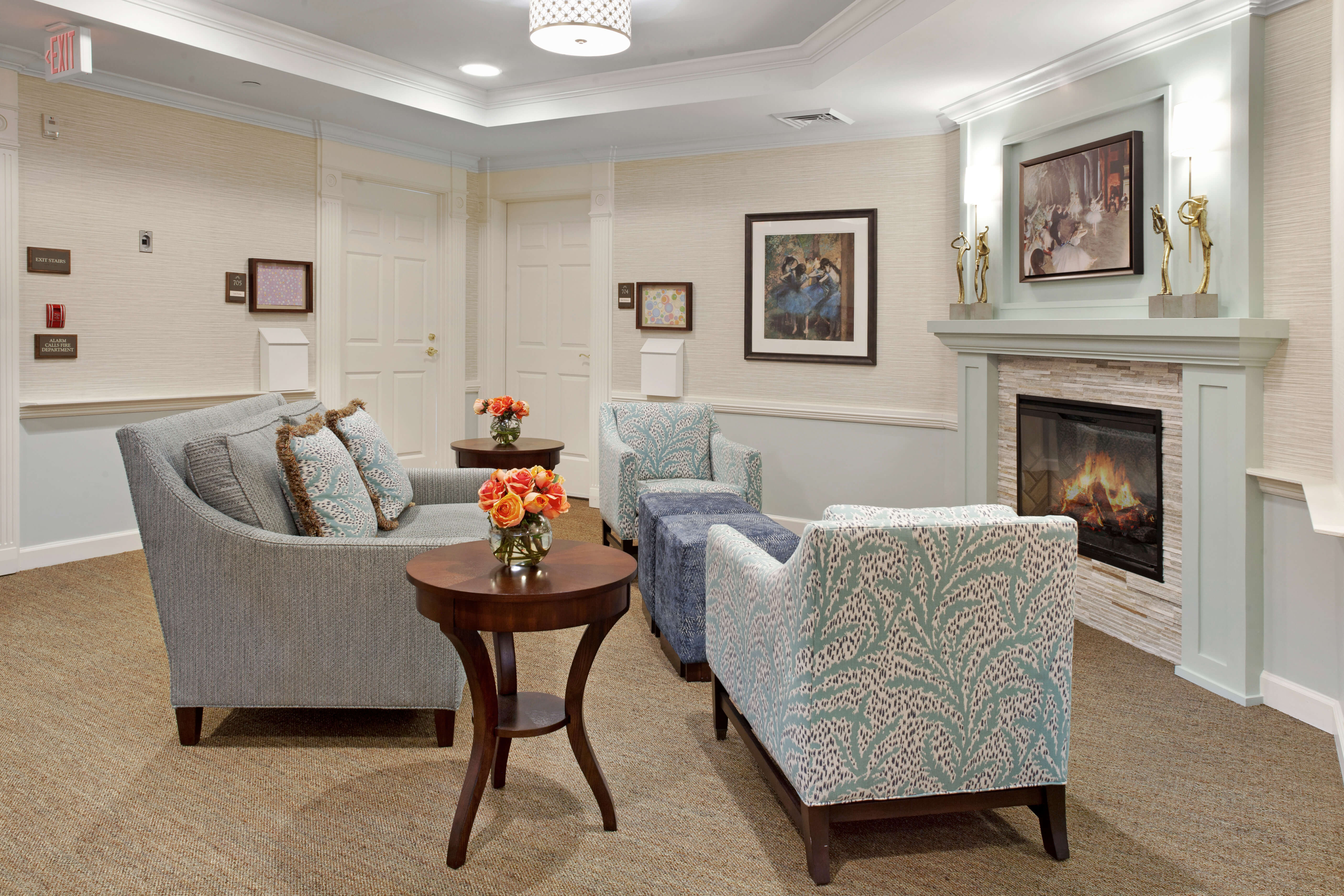 Sitting Area | Sunrise on Connecticut Avenue