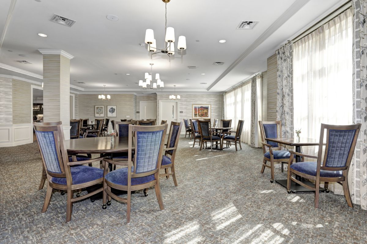 Sunrise of Franklin Lakes Dining Room