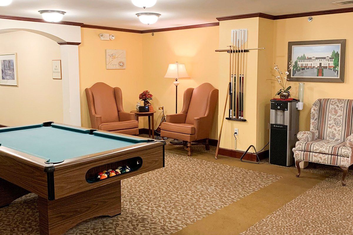 Sunrise of Plymouth Beach Game Room