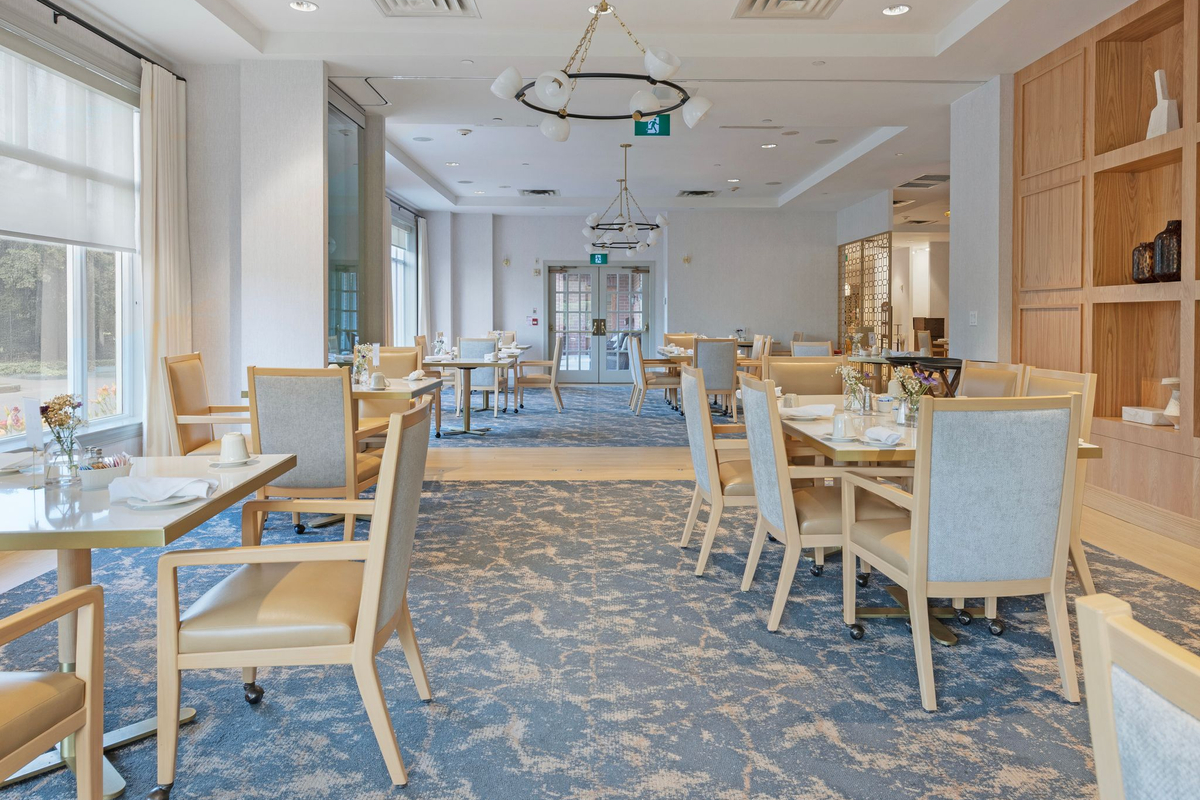 Sunrise of Thornhill | Dining Room