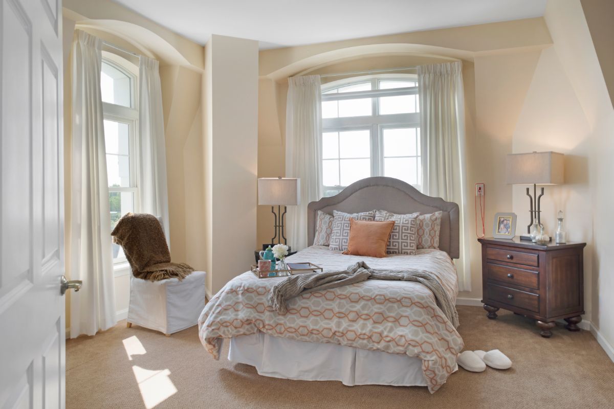 Model Bedroom, Sunrise of Fontainebleau