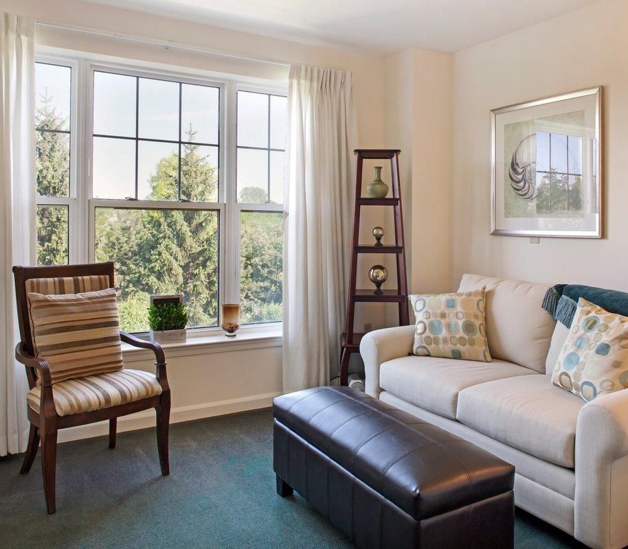 Palos Park Resident Suite Living Room