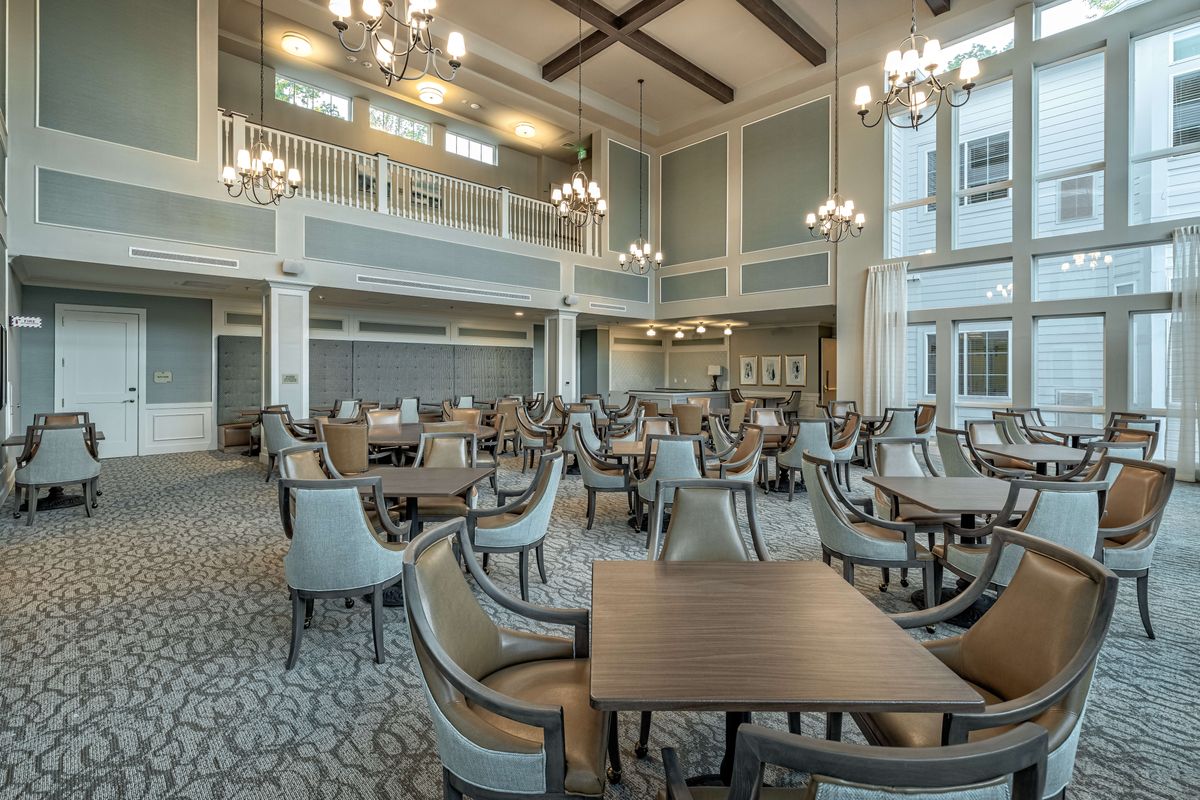 Varenita of West Cobb | Dining Room Image
