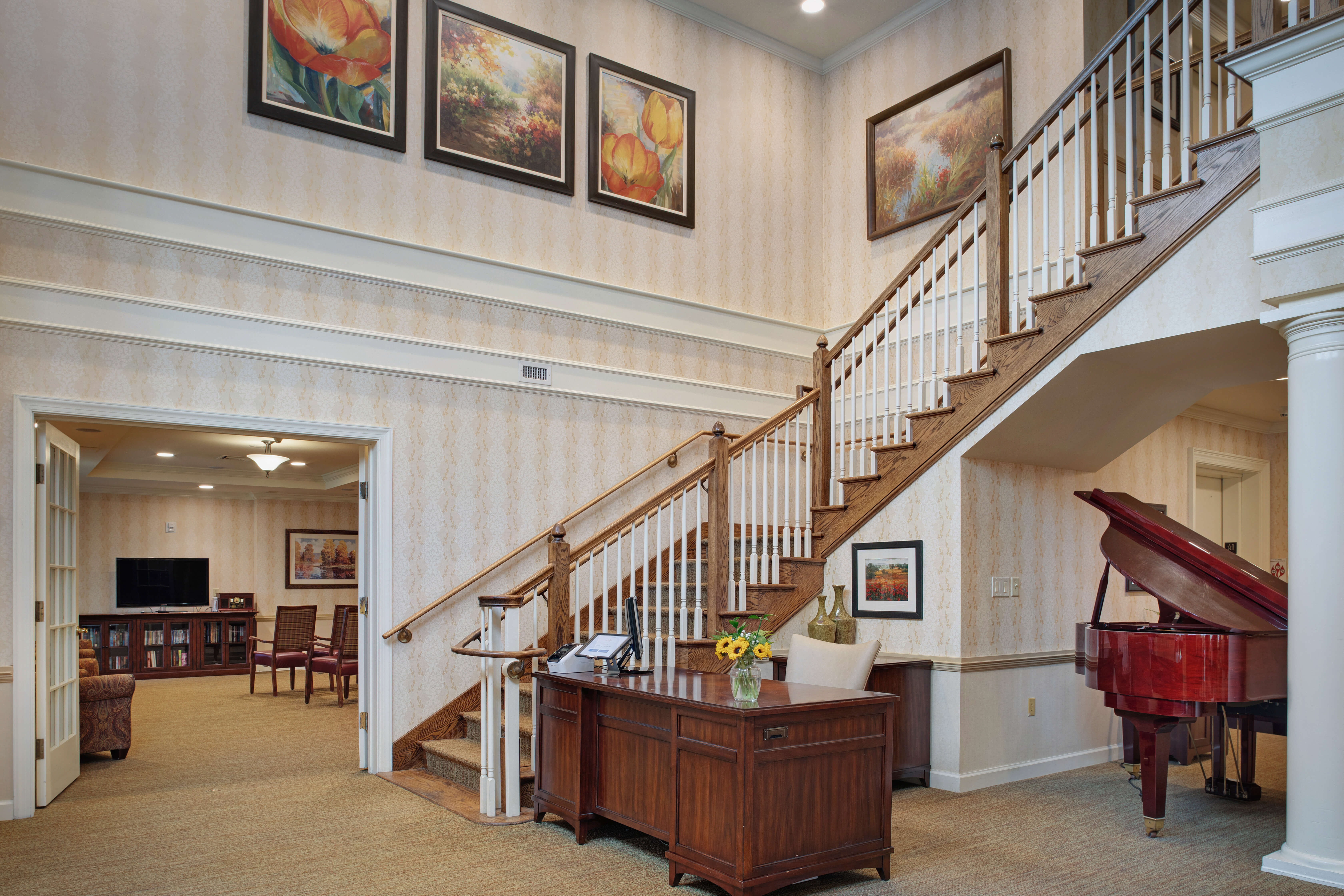 Lobby | Sunrise at Parma