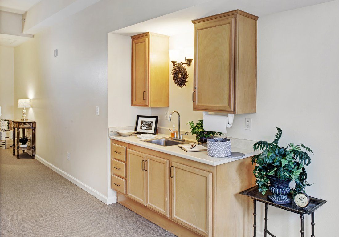 Sunrise of La Jolla Apartment Kitchenette