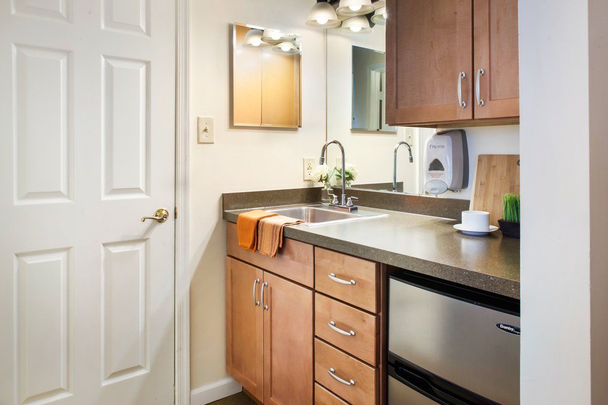 Sunrise of Arlington, In-Suite Kitchen