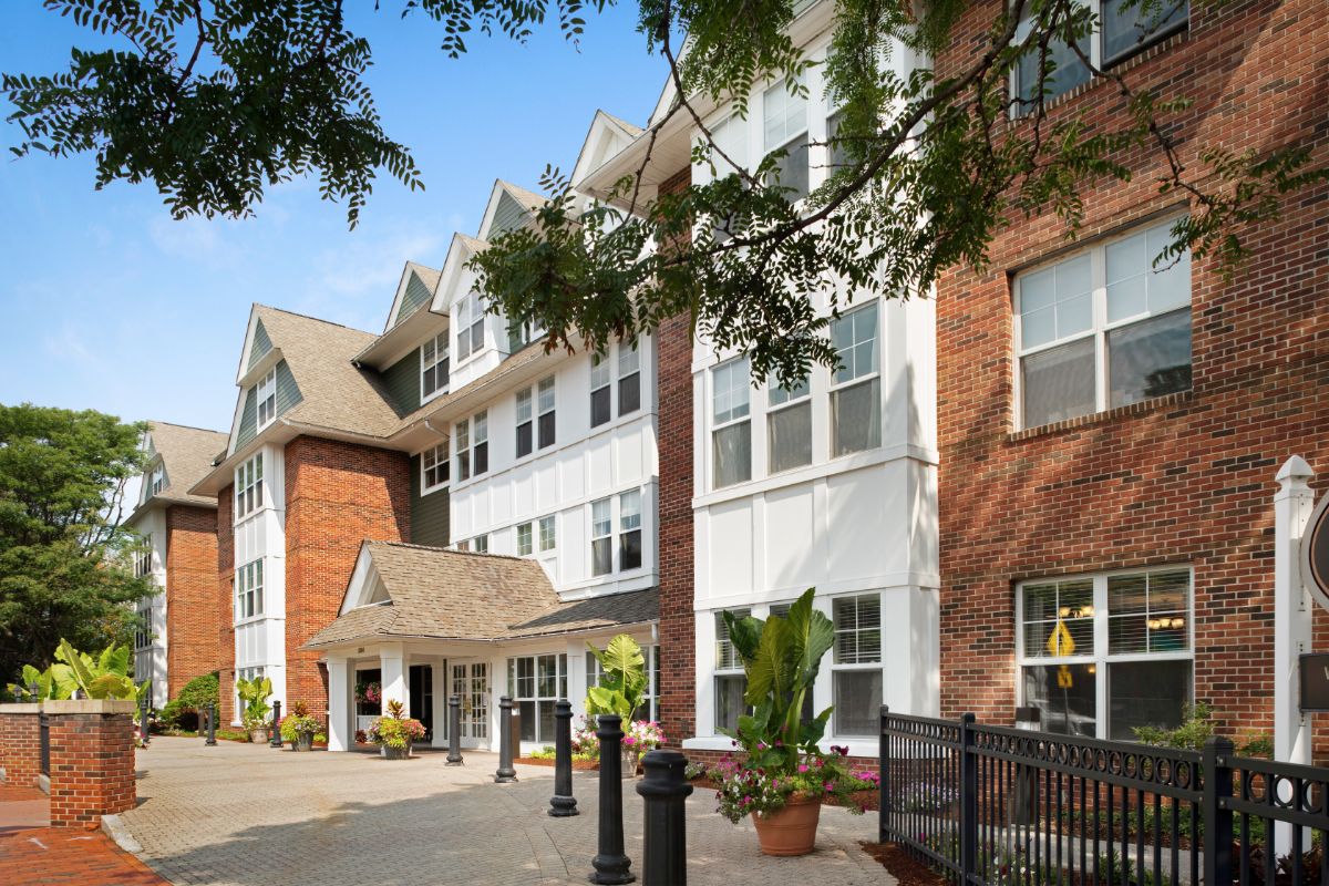 Sunrise of Arlington | Exterior