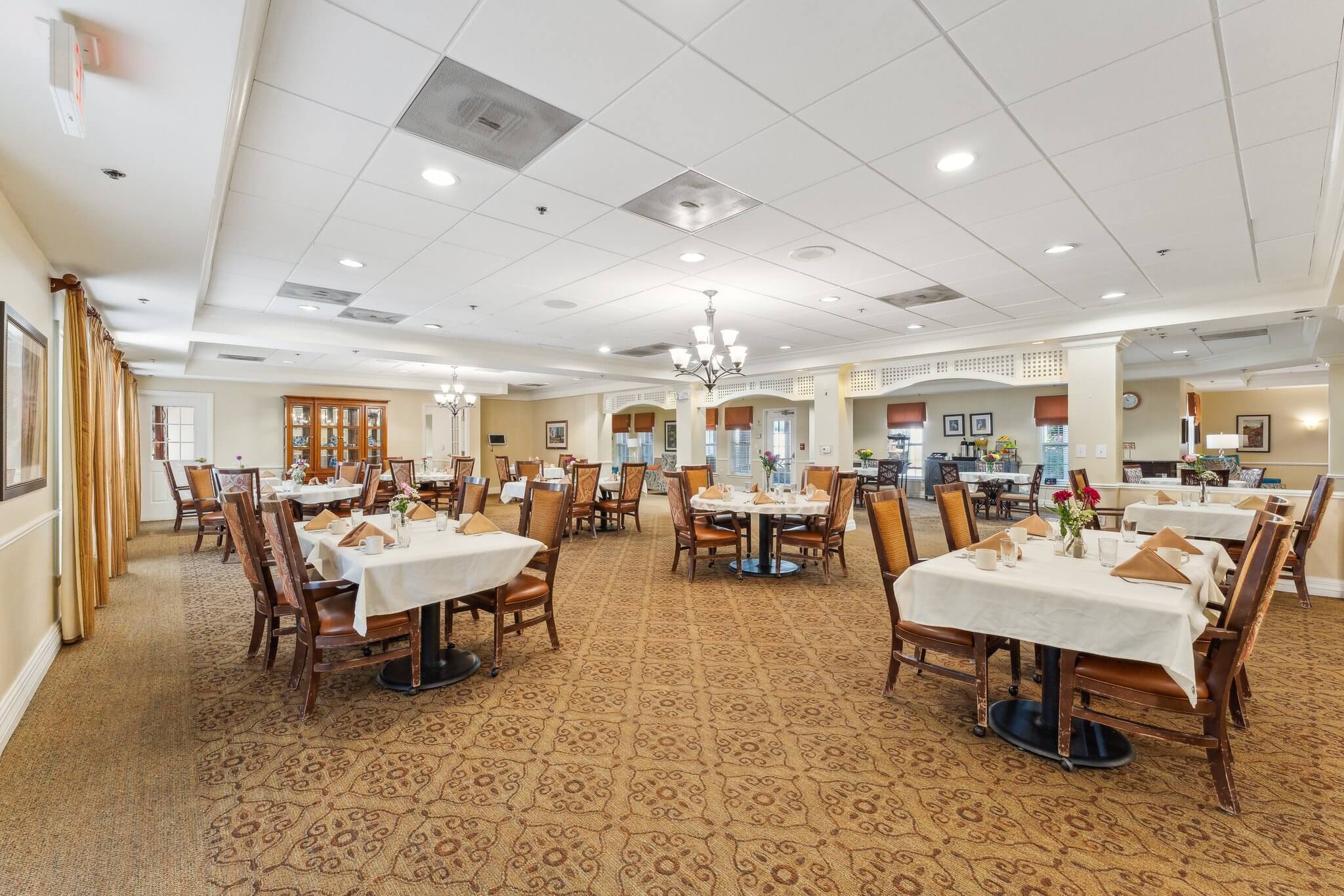 Dining | Brighton Gardens of Raleigh