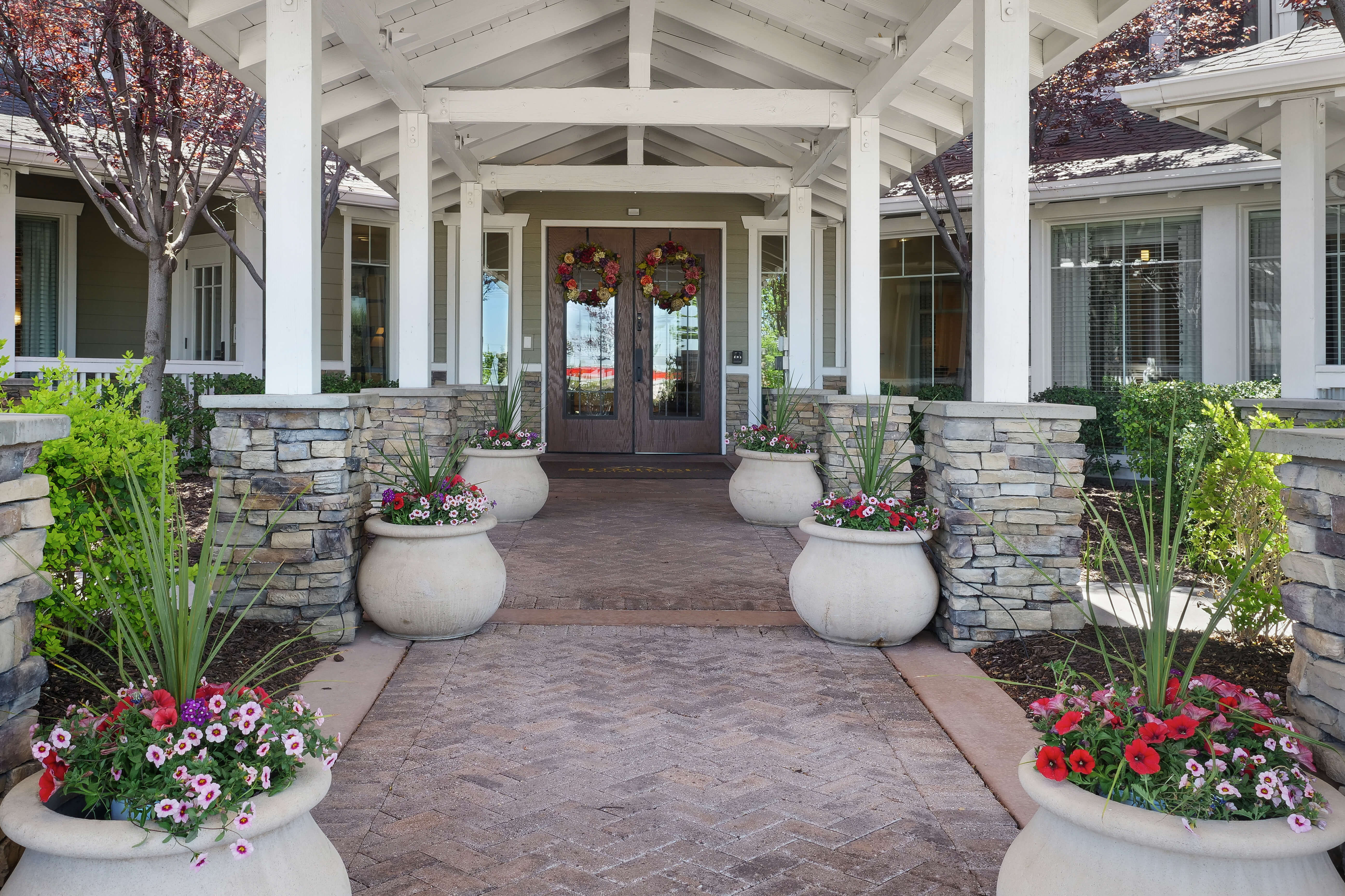  Sunrise of Sandy | Exterior