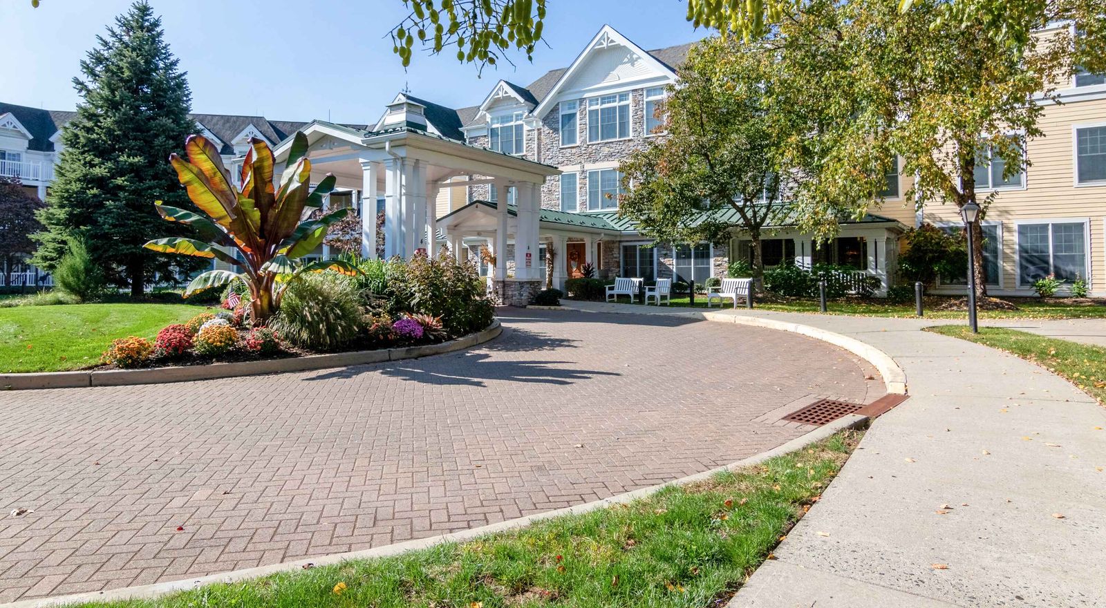 Assisted Senior Living in Cresskill, NJ Sunrise of Cresskill