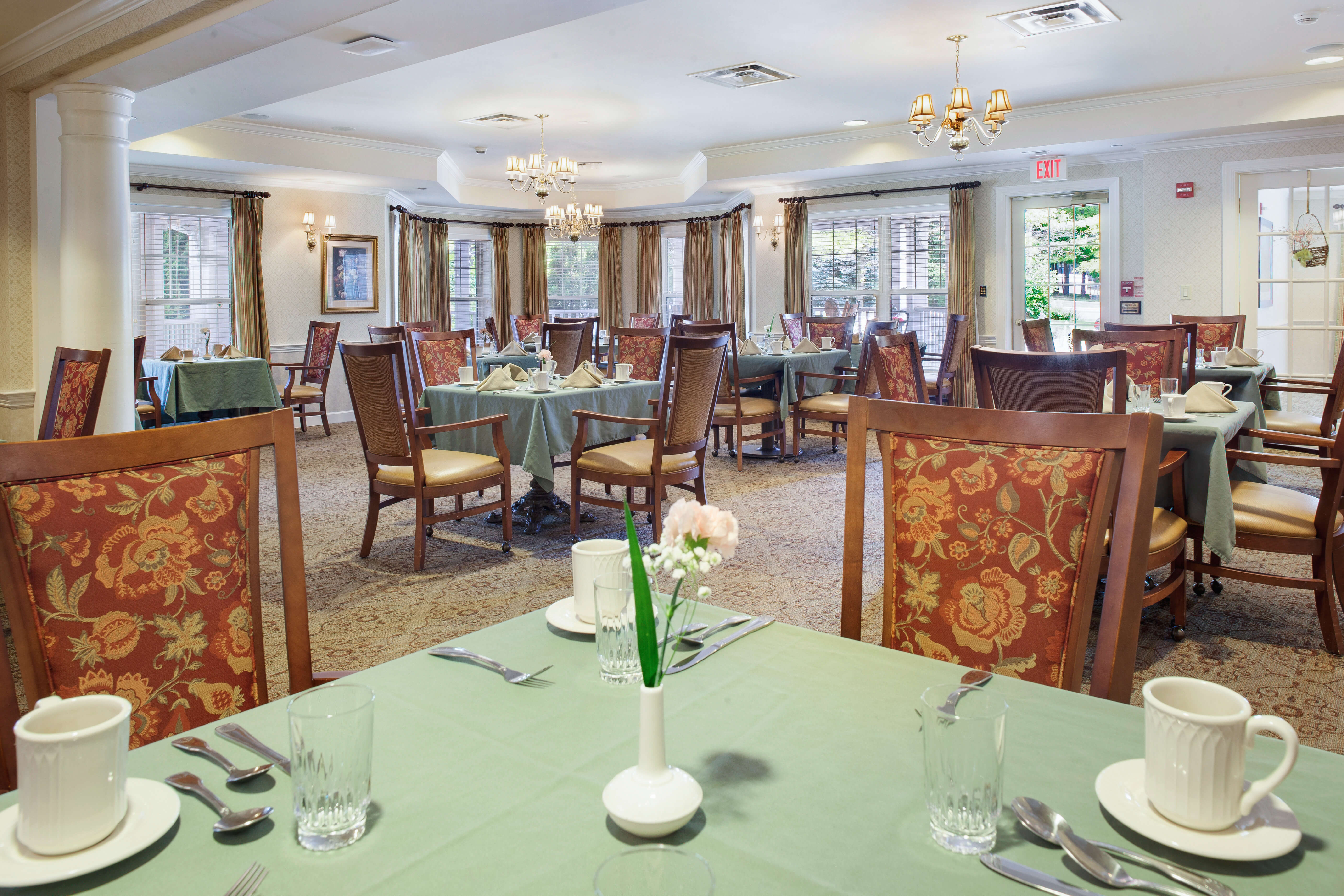 Sunrise of Mississauga | Dining Room
