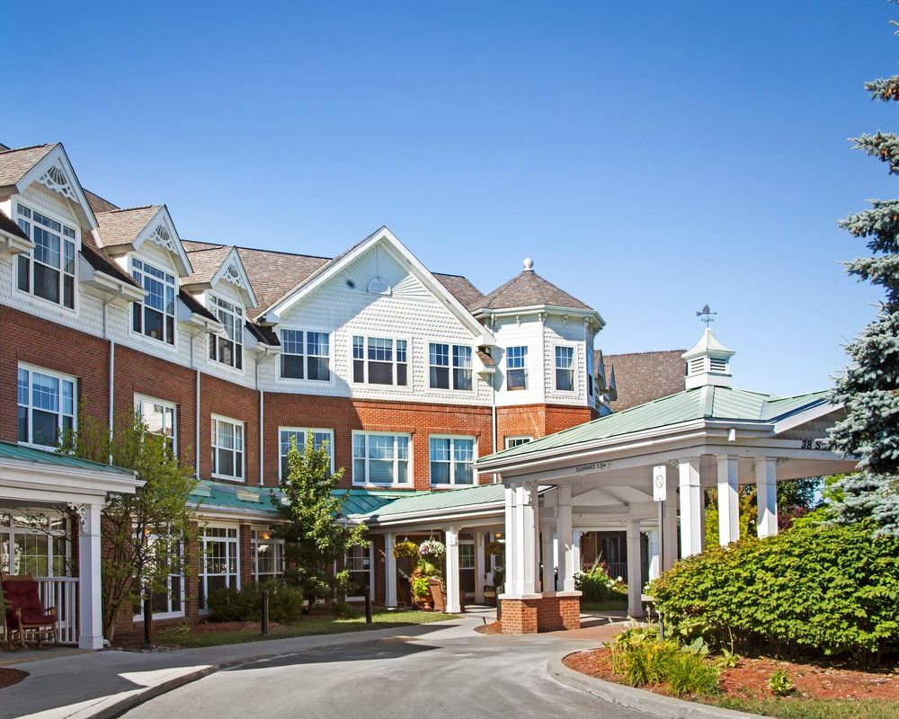 Sunrise of Unionville, Entryway