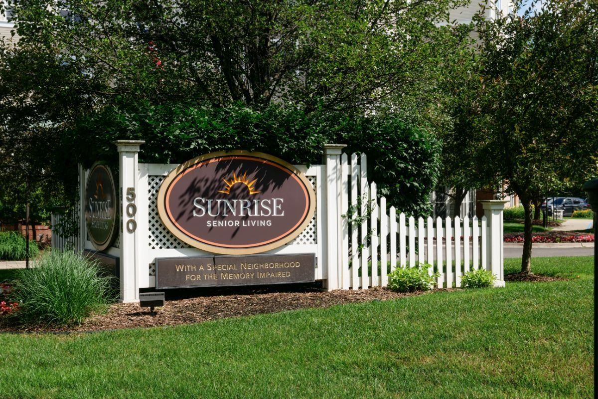 Sunrise of Rochester Welcome Sign