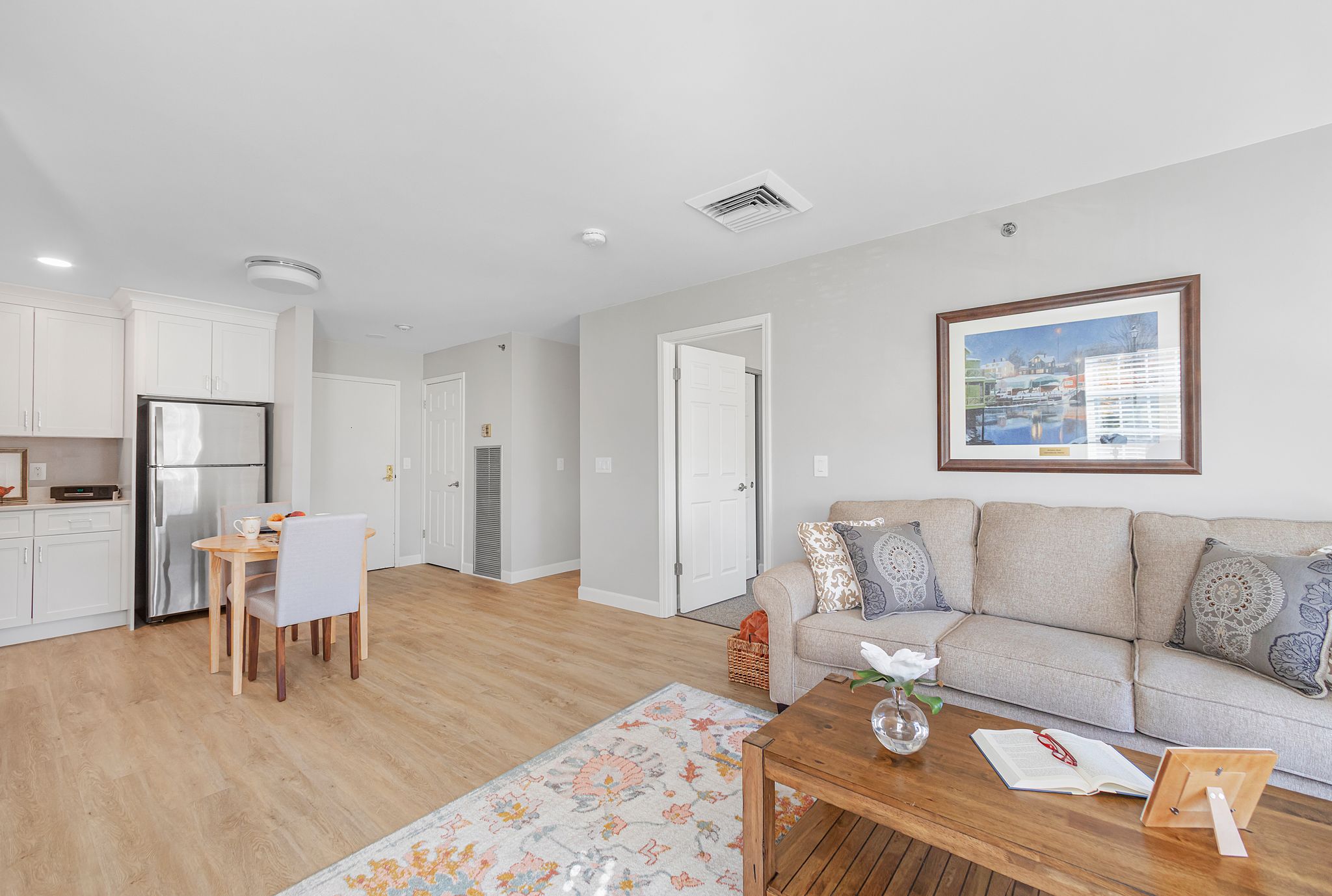 Huntington Common | Model Suite