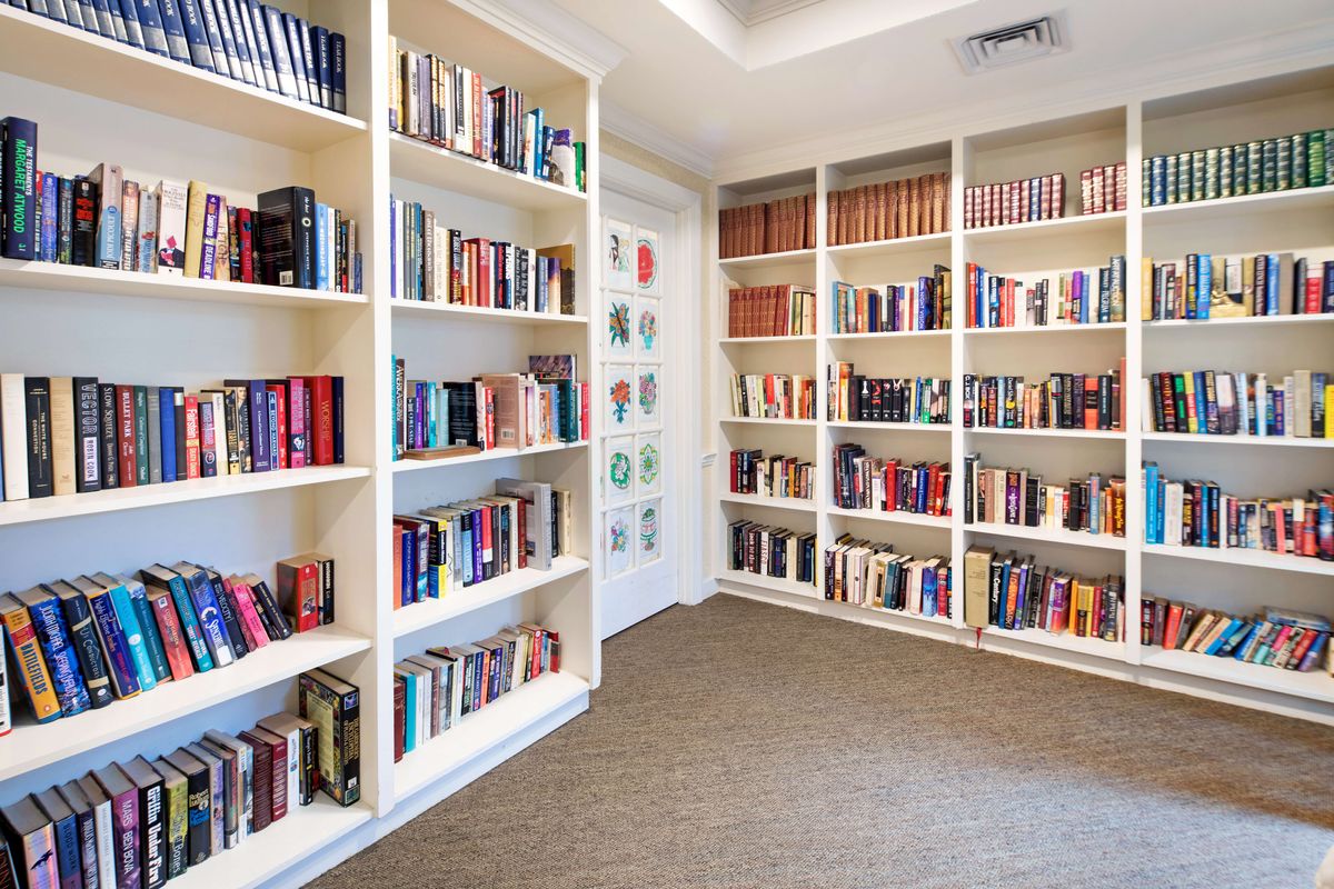 Library at Sunrise of Oakville