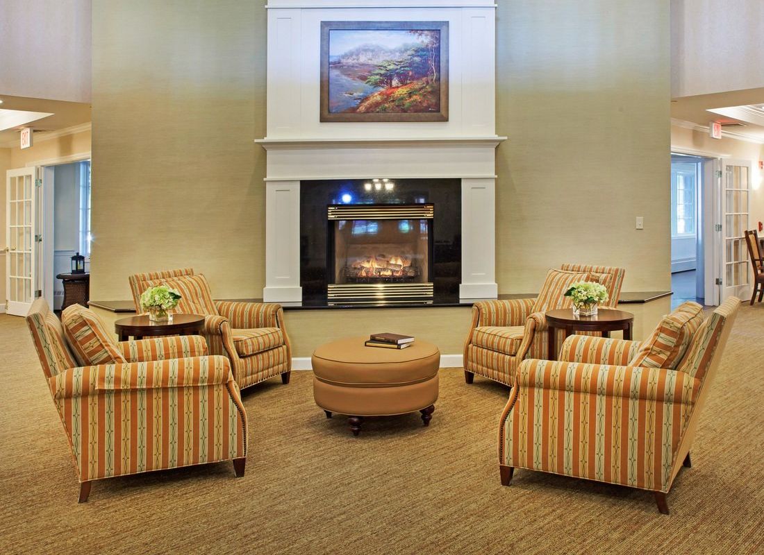 Living Room at Sunrise of Park Ridge, IL