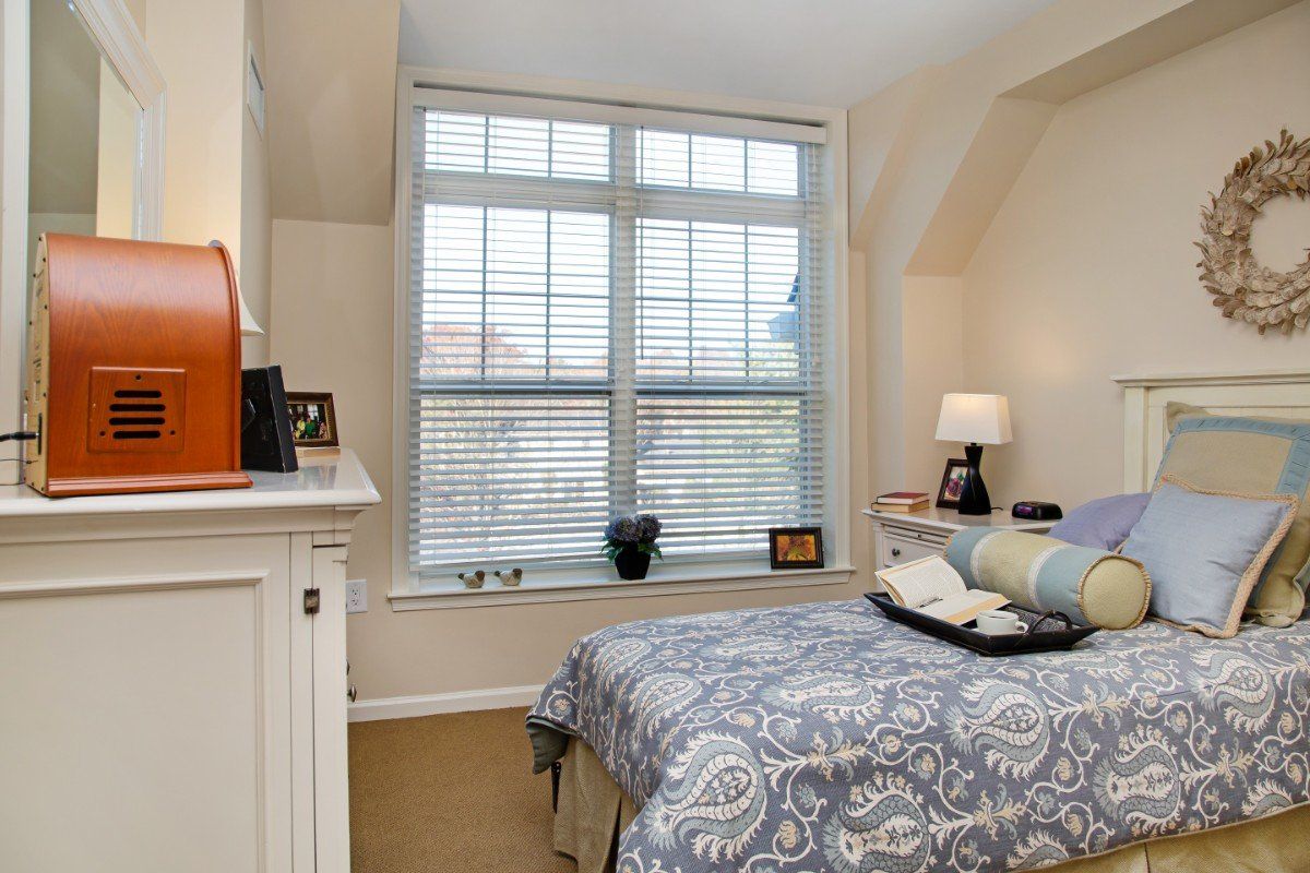 Sunrise of New City, Resident Suite Bedroom
