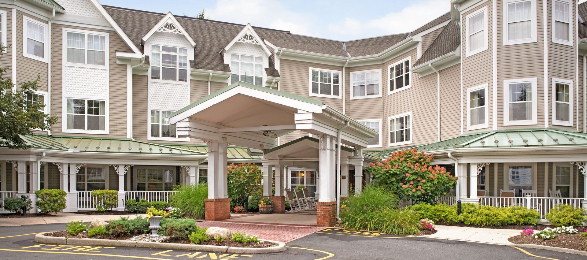 Paramus | Exterior