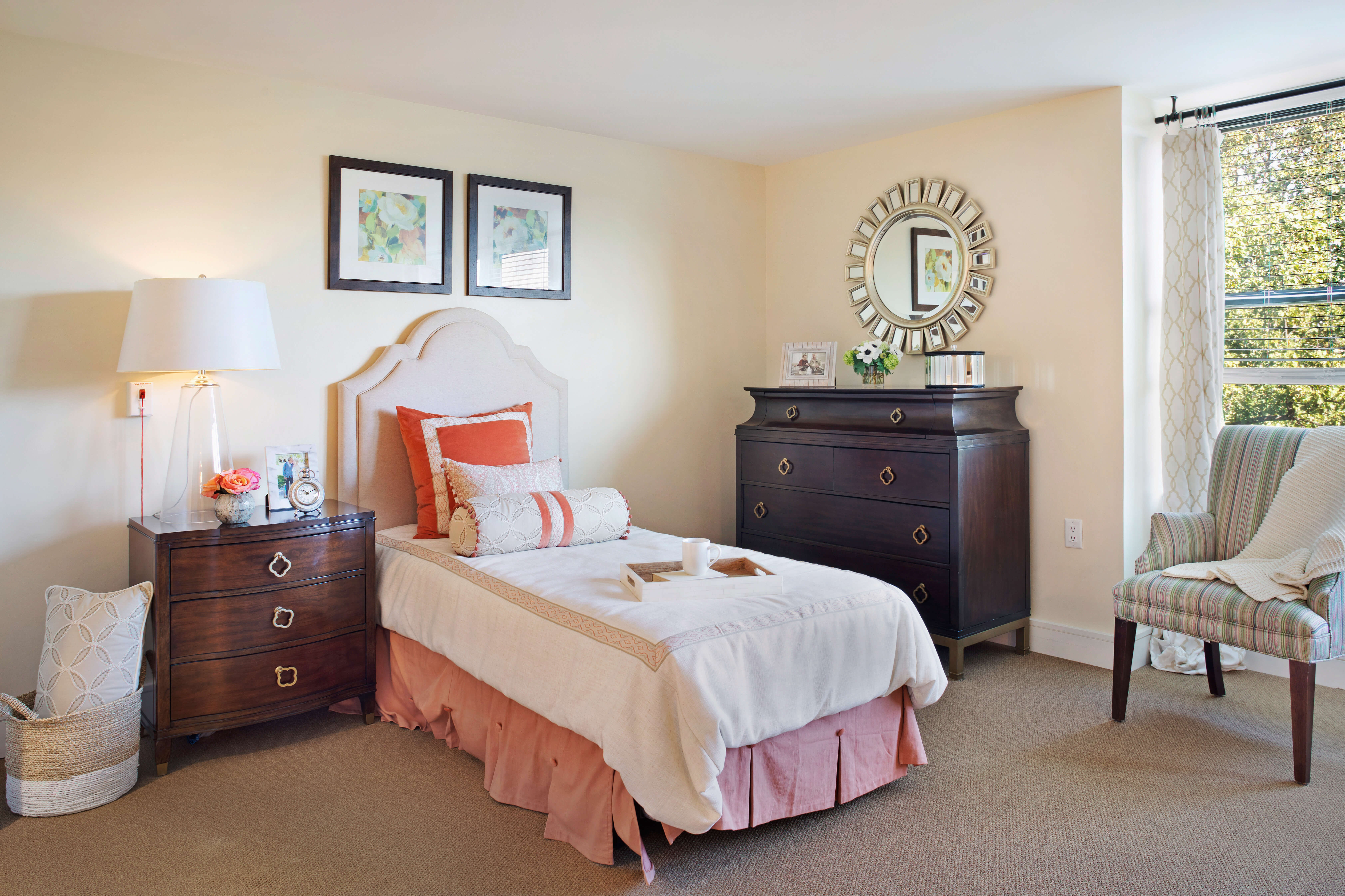 Sunrise of Chevy Chase | Bedroom