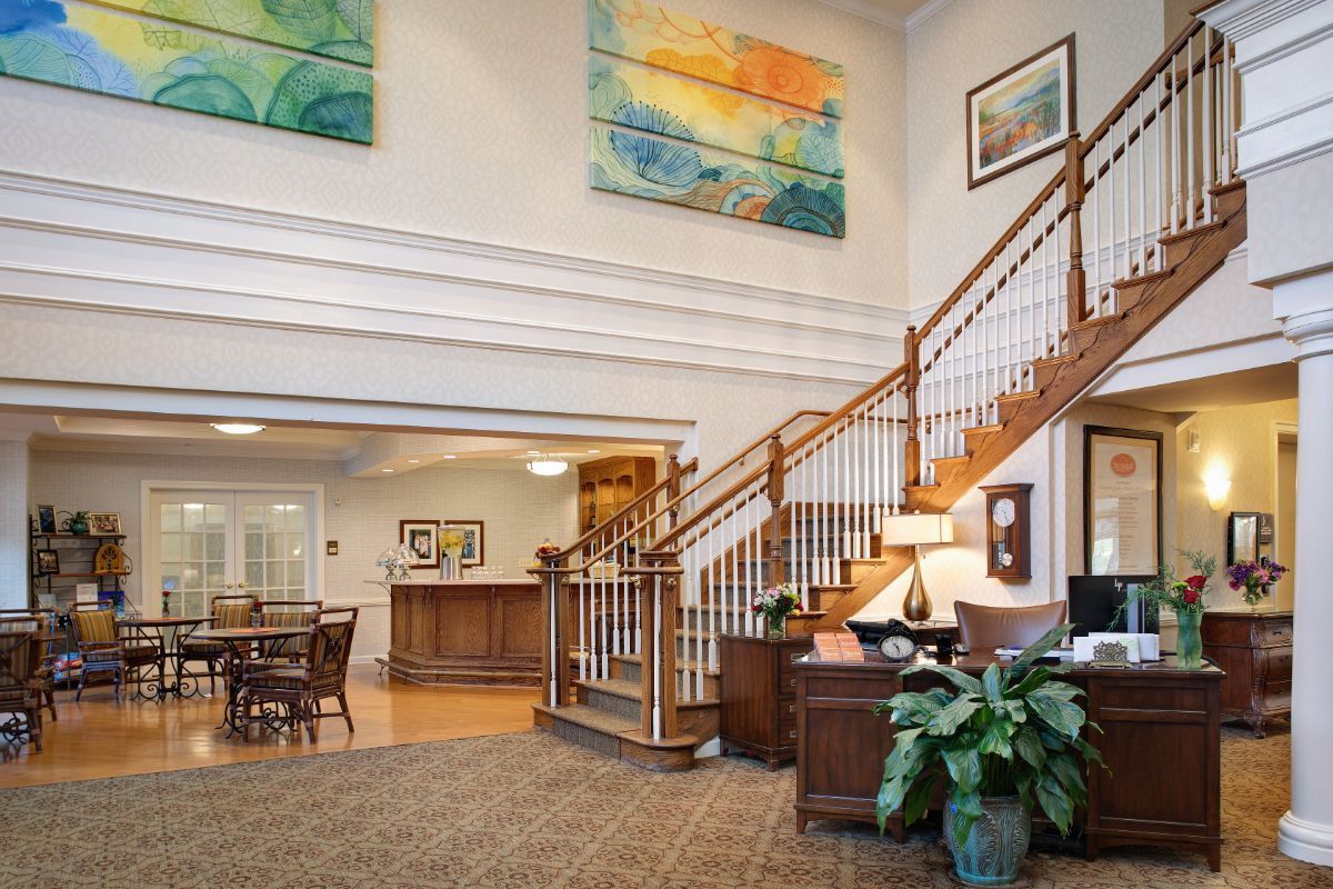 Sunrise of Wilmington Lobby